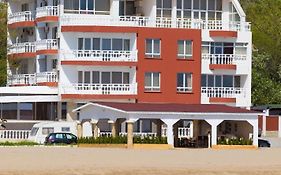Hotel Noy